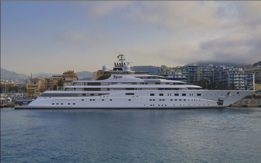 ҳ147׵ͧ2012ڵ¹÷Lurssenͧ˾ɡͧTerence DisdaleƣԵķ֮֡