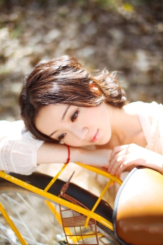 崿