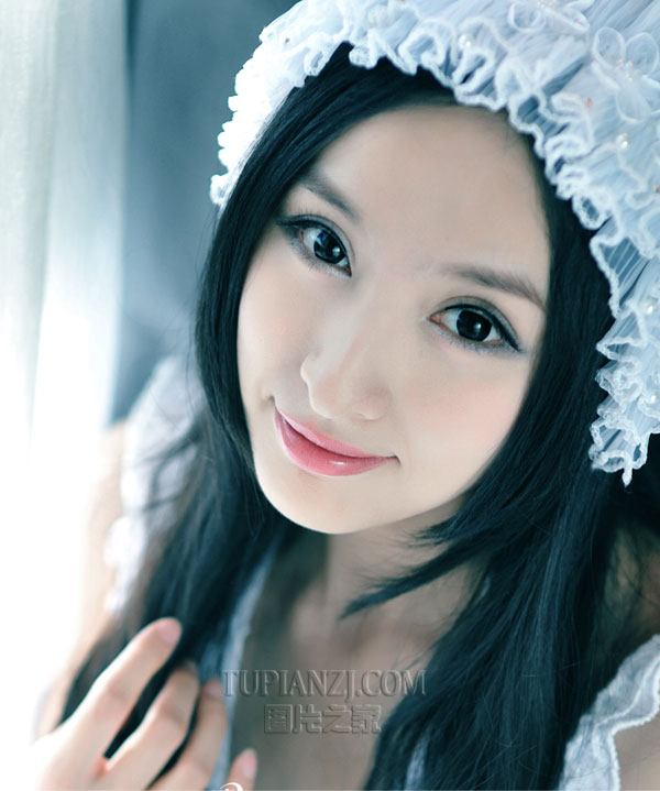 崿Ů˽ ĳ