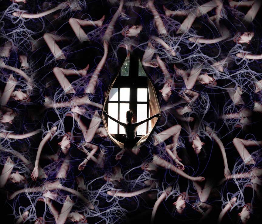 Ӱ