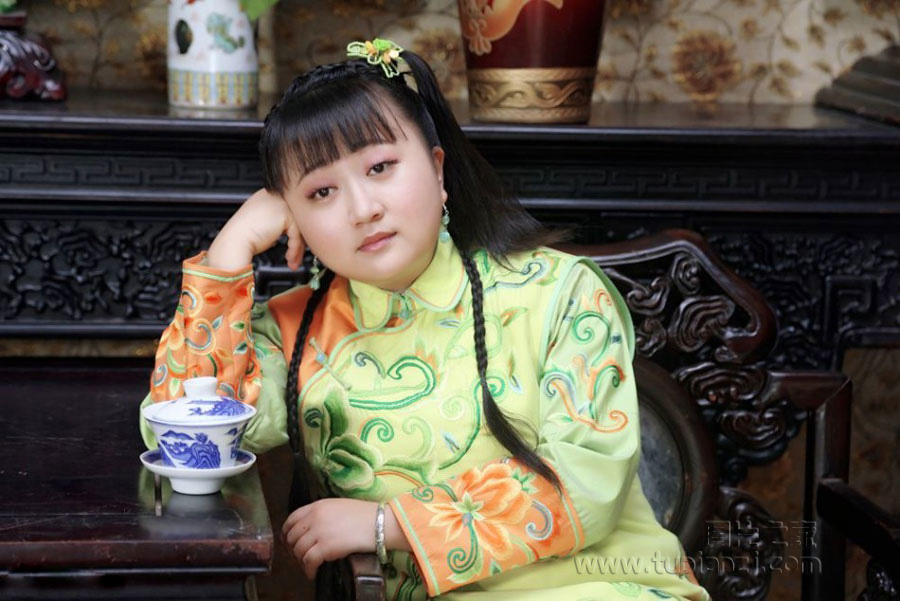 鶨