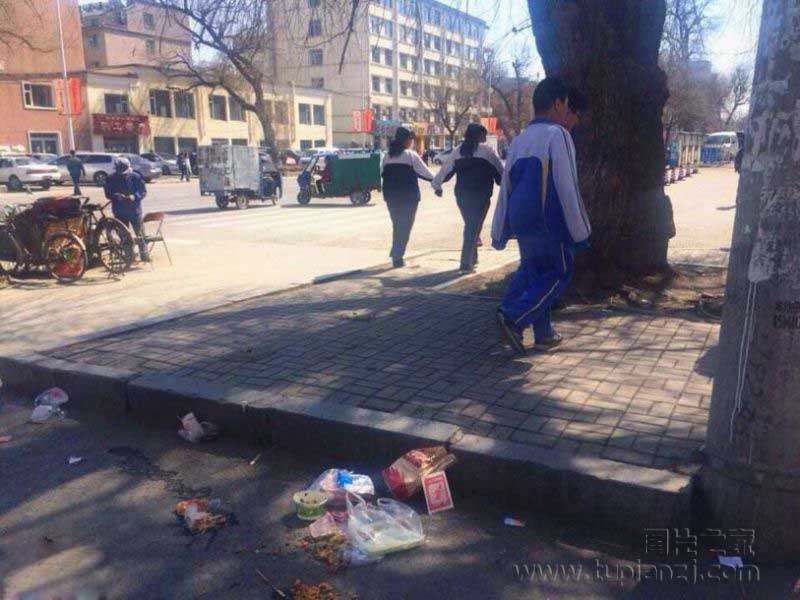41գѧǰһۺзСѧУϡ