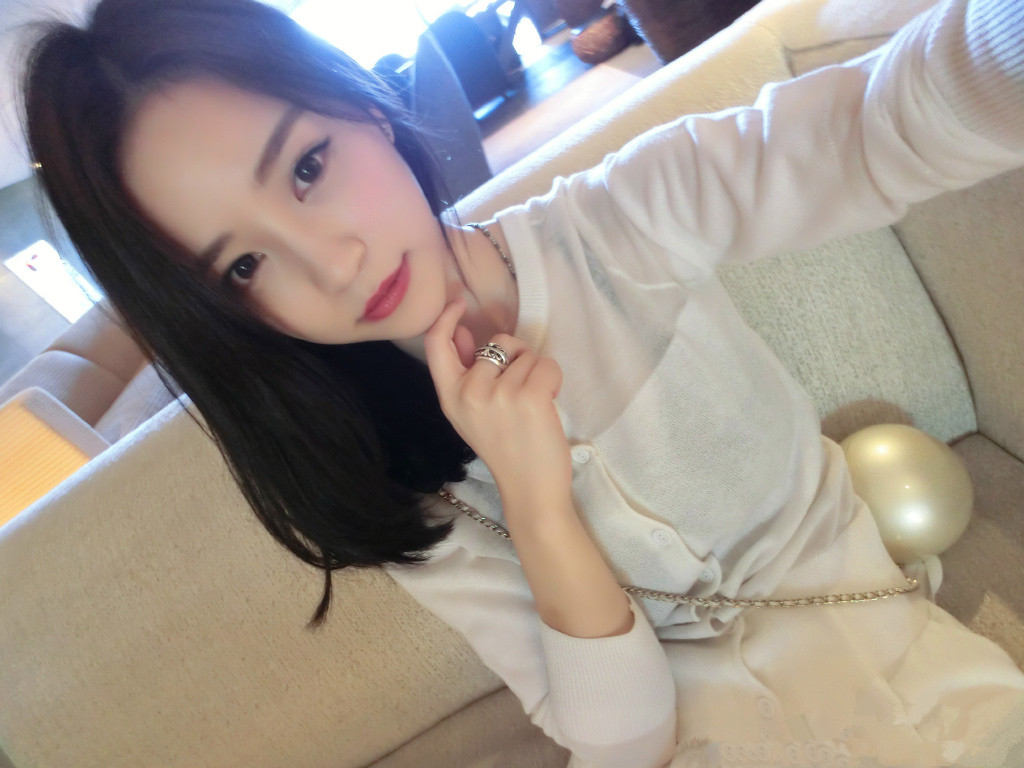 巻΢ѩCherie ġдš1990¹ˡ