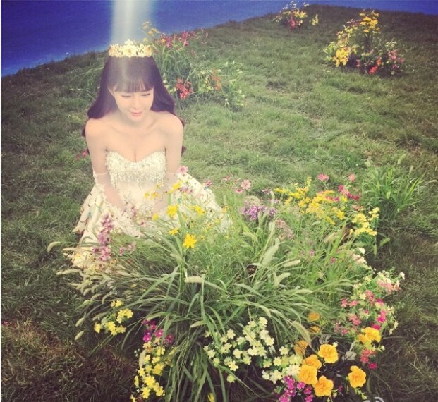 γд ͷʹڻΨ5