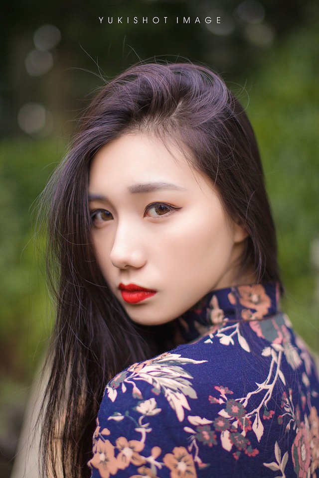 崿д4