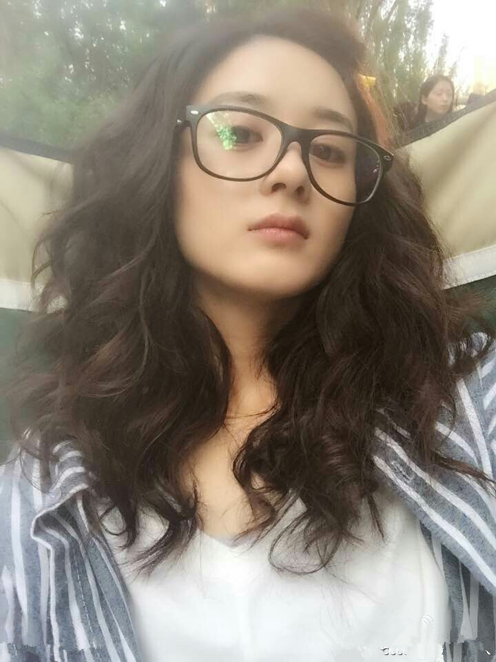 ӱŸŴ˷ͣ˶ĺڿ۾