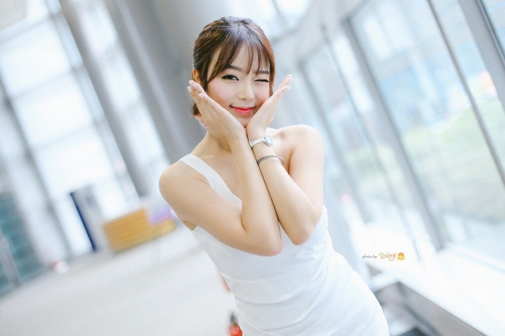 Ů˿˯д